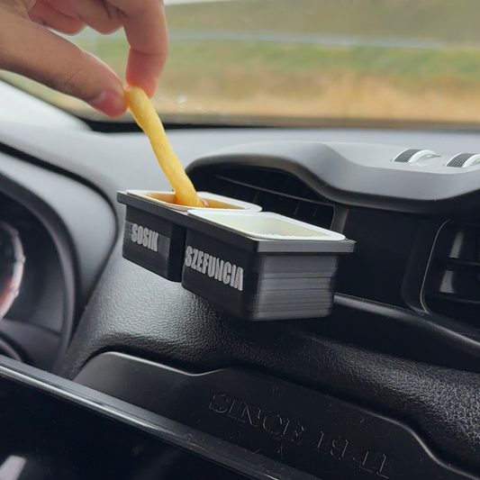 Sosik Szefuncia – uchwyt na sosy do auta