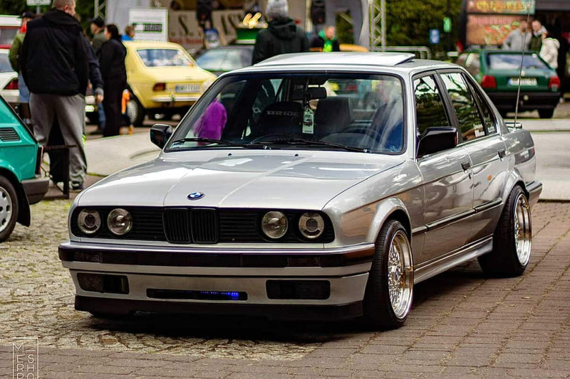 BMW E30